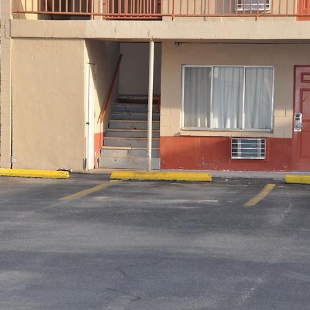 Budget Inn Snyder מראה חיצוני תמונה